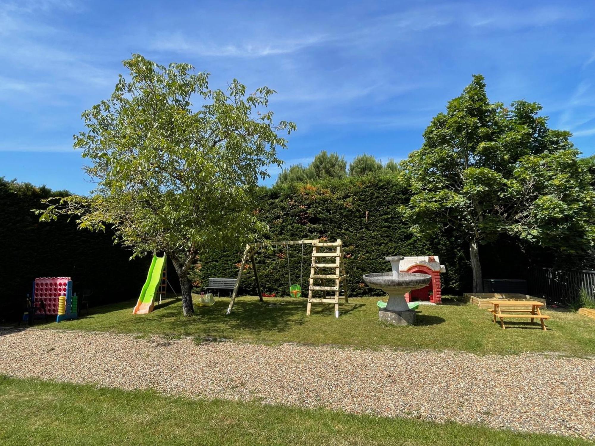 Le Clos des Trois Provinces, Zoo de Beauval Noyers-sur-Cher Exterior foto